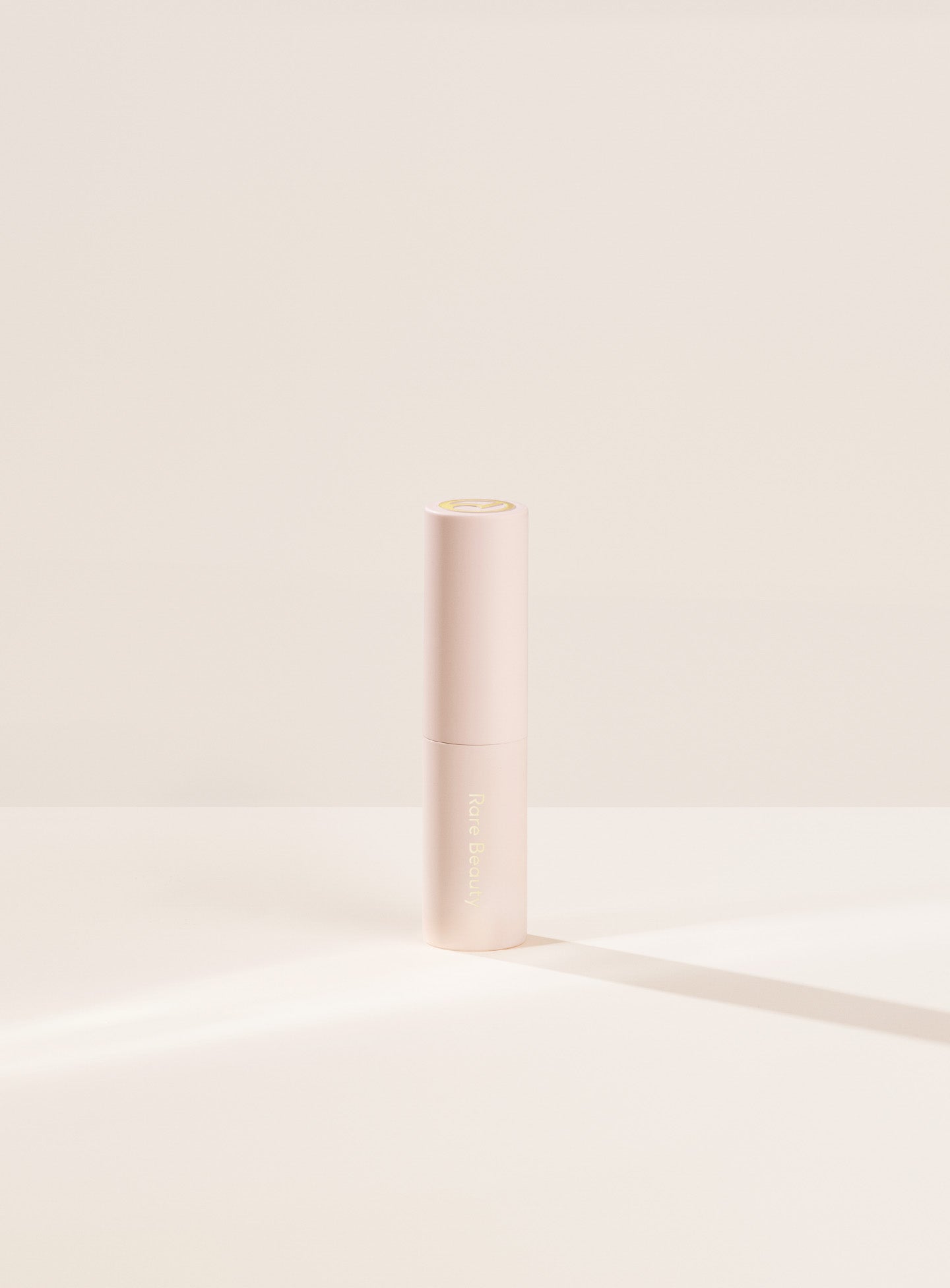 Perfect Strokes Universal Volumizing Mascara Mini